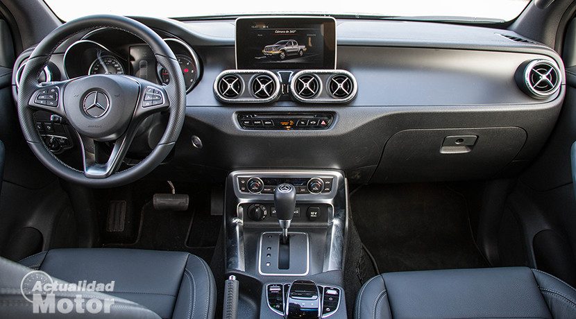 Interior of the Mercedes X-Class